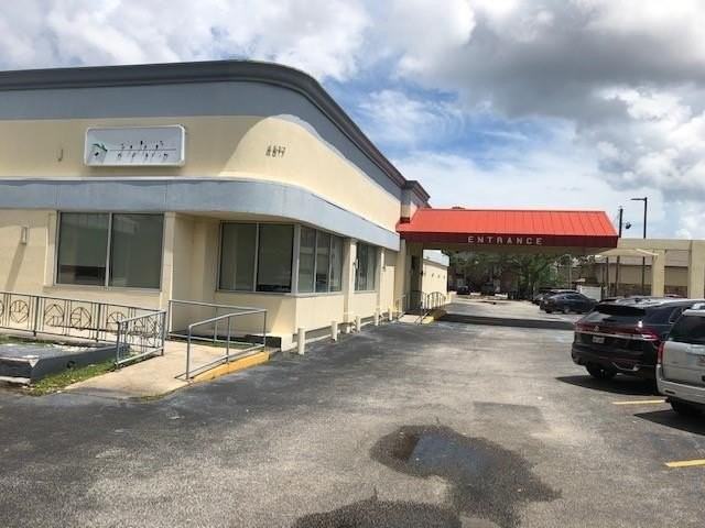 4517 Veterans Memorial Blvd - Photo 3 of 14