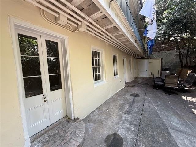 1014 Royal St #D - Photo 2 of 7