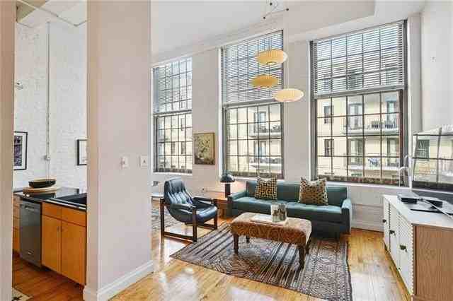 920 Poeyfarre St #207 - Photo 3 of 24
