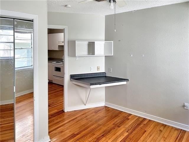 630 Broadway St #630 - Photo 5 of 10