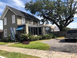 featured image of 107 S Cherry St