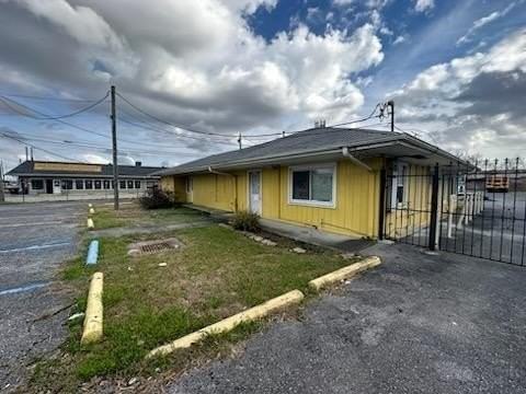 8736 Chef Menteur Hwy #STE1 - Photo 2 of 19