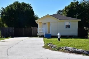 2943 Memorial Park Dr - Photo 1 of 1