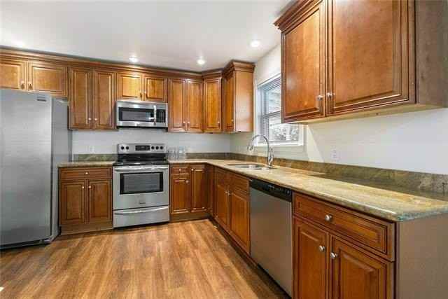 312 Westmeade Dr - Photo 5 of 15