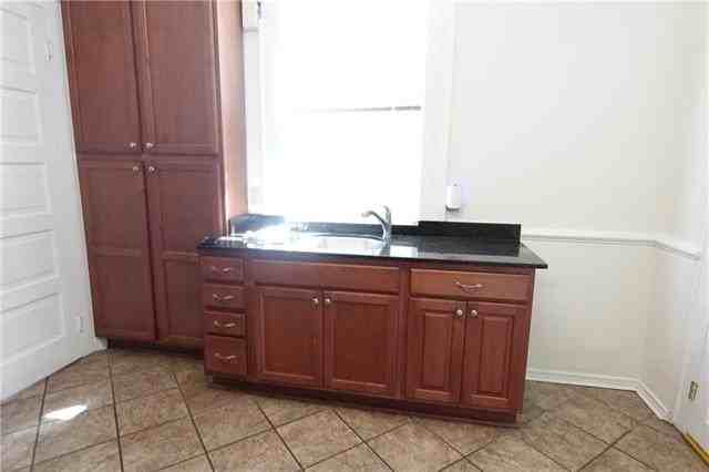 5612 Camp St - Photo 7 of 9