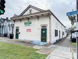 featured image of 2658 Ursulines Ave