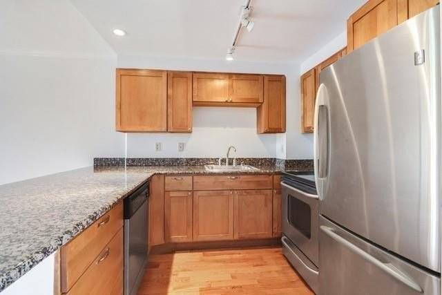 3915 Saint Charles Ave #604 - Photo 4 of 14