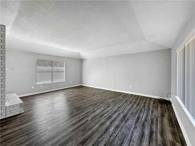 221 Lake Tahoe Dr - Photo 3 of 16