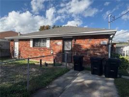 featured image of 6027 Wales St