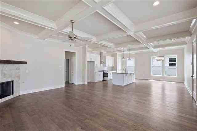 4025 Monarch Ln - Photo 6 of 23