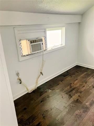3021 Republic St - Photo 3 of 11