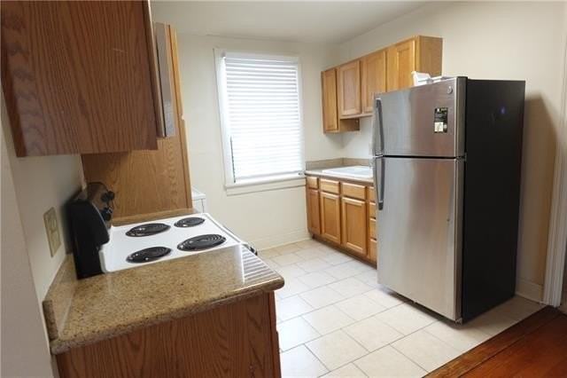 1225 1/2 Burdette St #1225 - Photo 7 of 11