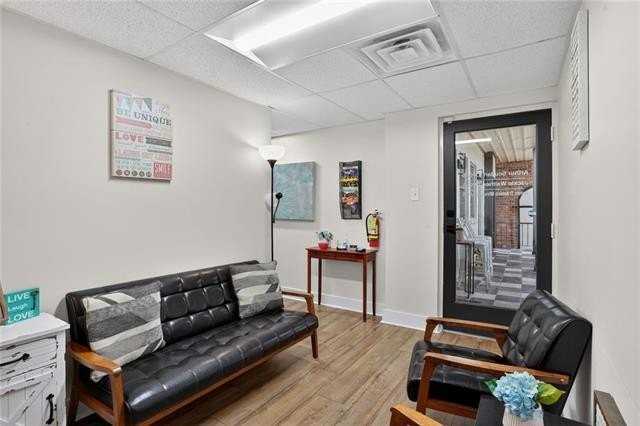 3005 Harvard Ave #201 - Photo 7 of 15