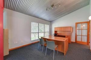 featured image of 800 Mariners Plaza Dr #821