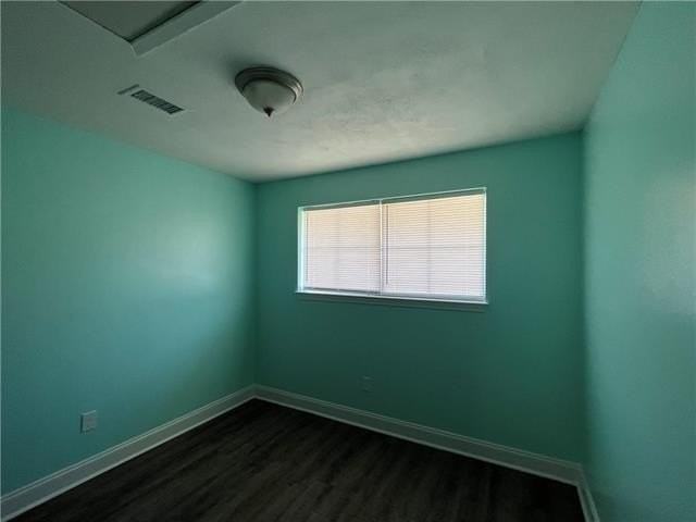 3152 College St - Photo 5 of 15