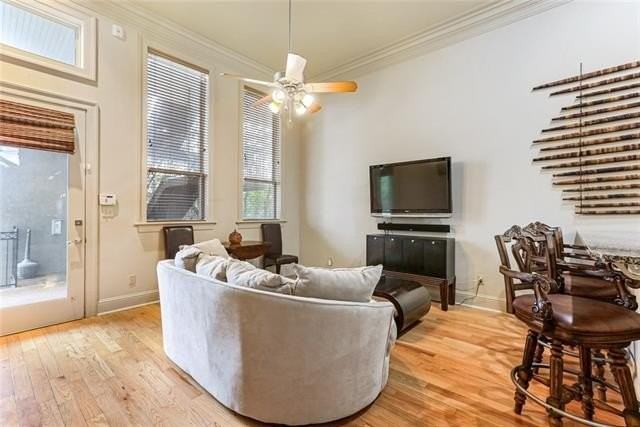 8416 Oak St #F - Photo 3 of 9