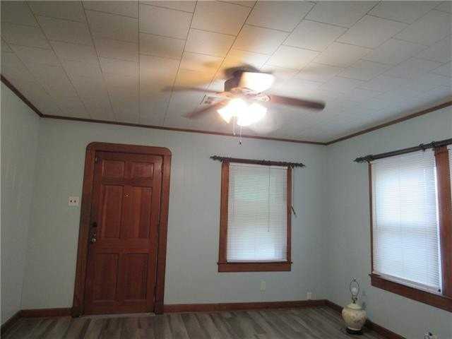 605 Bellanger St - Photo 6 of 21