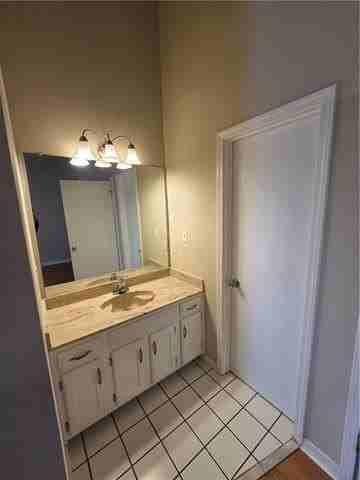 232 Marina Dr - Photo 4 of 12