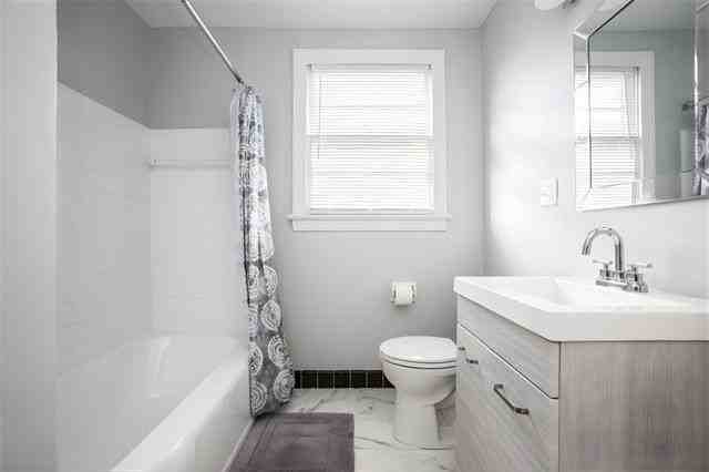 4323 Touro St - Photo 5 of 7