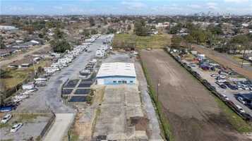 featured image of 5420 Lapalco Blvd