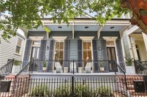featured image of 939 Jackson Ave