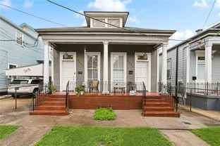 3005 Banks St - Photo 1 of 1