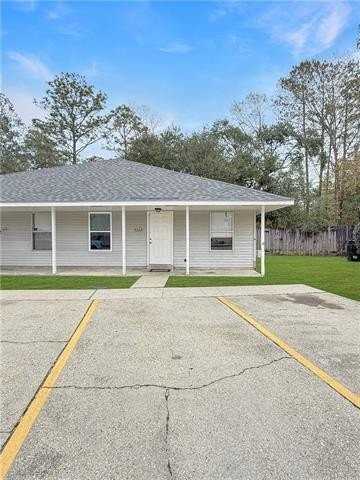 108 Village Dr #108