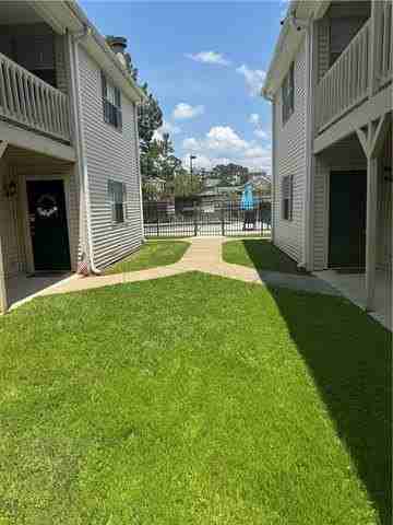 725 Heavens Dr #3 - Photo 3 of 25