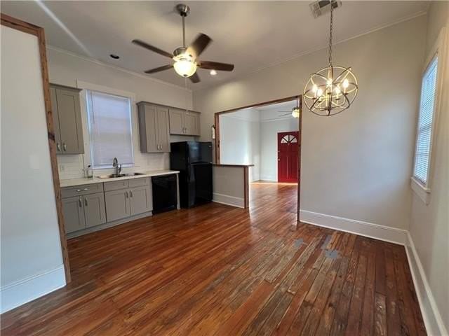 127 Addison St - Photo 6 of 9