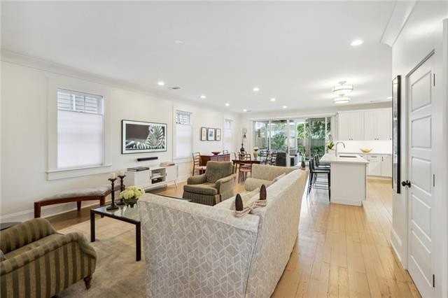 5956 Annunciation St - Photo 6 of 39