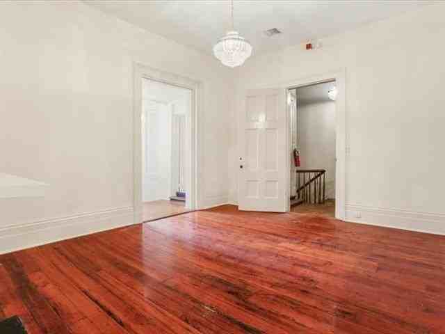 811 Decatur St #3 - Photo 4 of 14