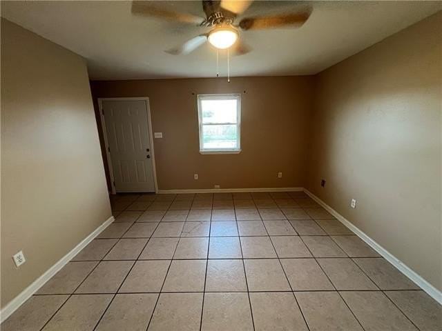 3508 Pakenham Dr - Photo 3 of 16