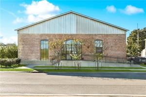 featured image of 801 Patterson Dr