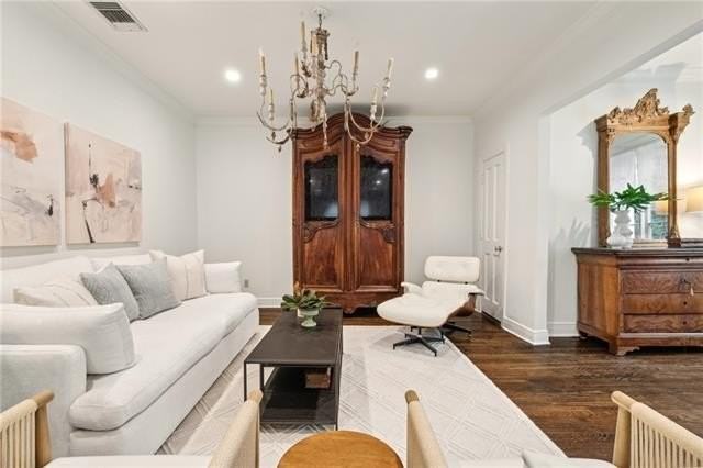 5373 Canal Blvd - Photo 3 of 20