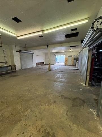 2816 4th St - Photo 4 of 6