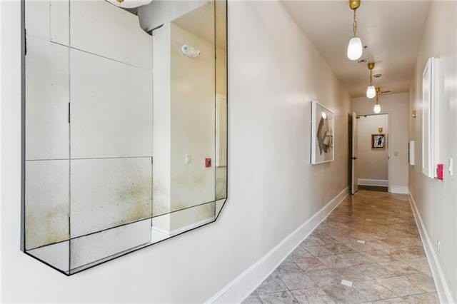 713 Camp St #400 - Photo 2 of 15