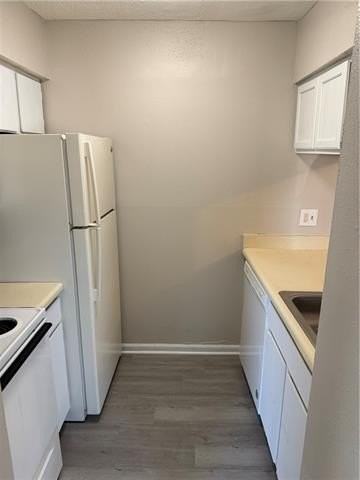 4841 Zenith St #4 - Photo 3 of 7