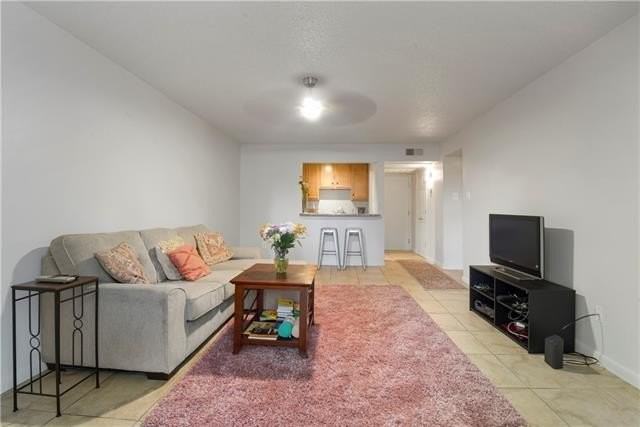 818 Moss St #104 - Photo 3 of 21
