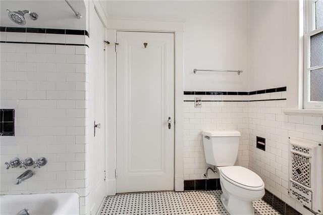 5512 Saint Charles Ave - Photo 3 of 15