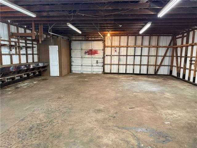 611 Lafourche St - Photo 4 of 8