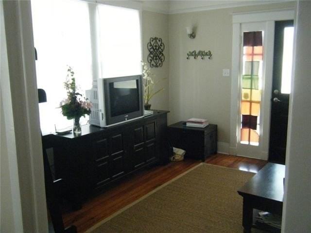 2438 State St - Photo 3 of 13