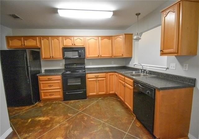 13303 Moss Point Dr #B - Photo 4 of 10