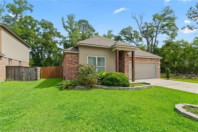 16973 River Park Dr - Photo 2 of 18