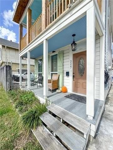 3327 Baudin St - Photo 2 of 11