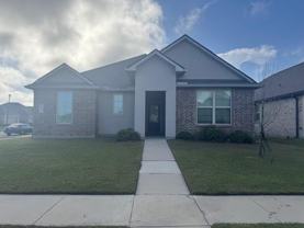 713 Lakeshore Village Dr - Photo 1 of 1