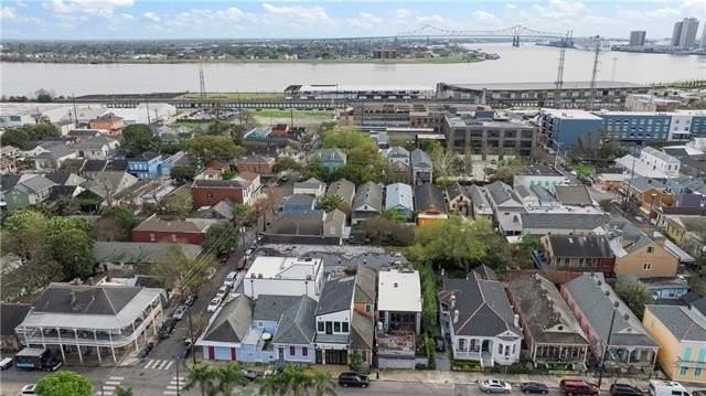 2330 Royal St - Photo 7 of 11