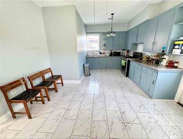 412 Avenue A - Photo 7 of 11