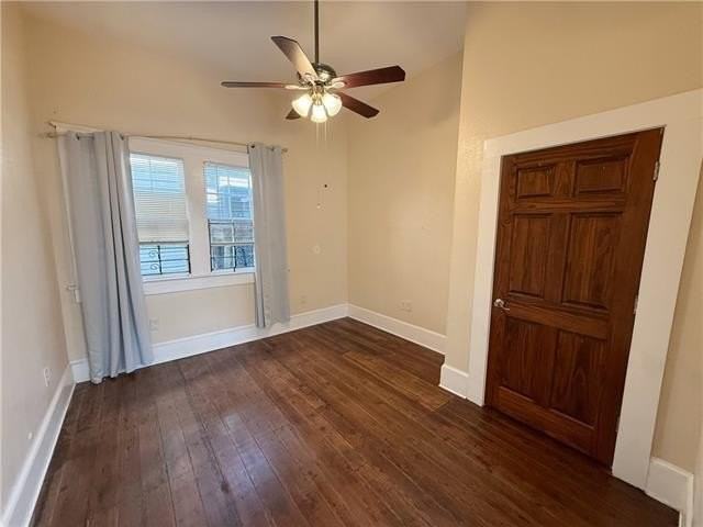 209 N Johnson St - Photo 4 of 10