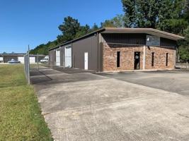 featured image of 21175 Highway 36