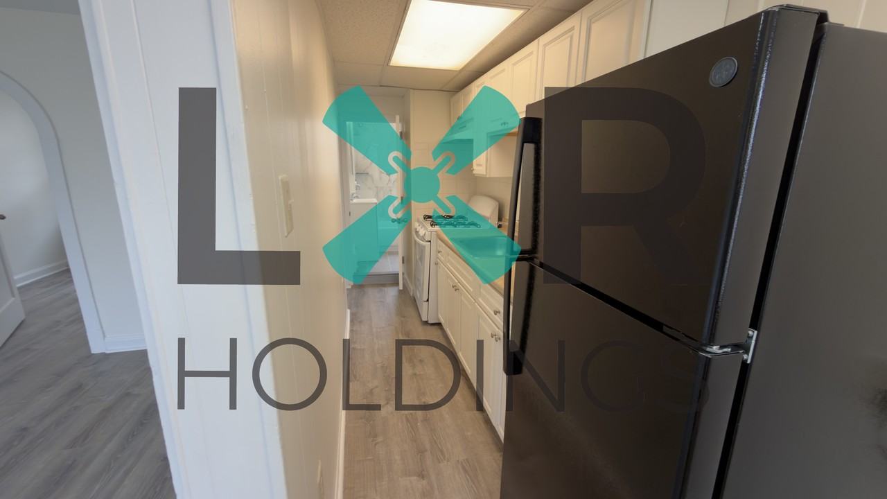 7242 Glenthorne Rd Apt C #C - Photo 6 of 10